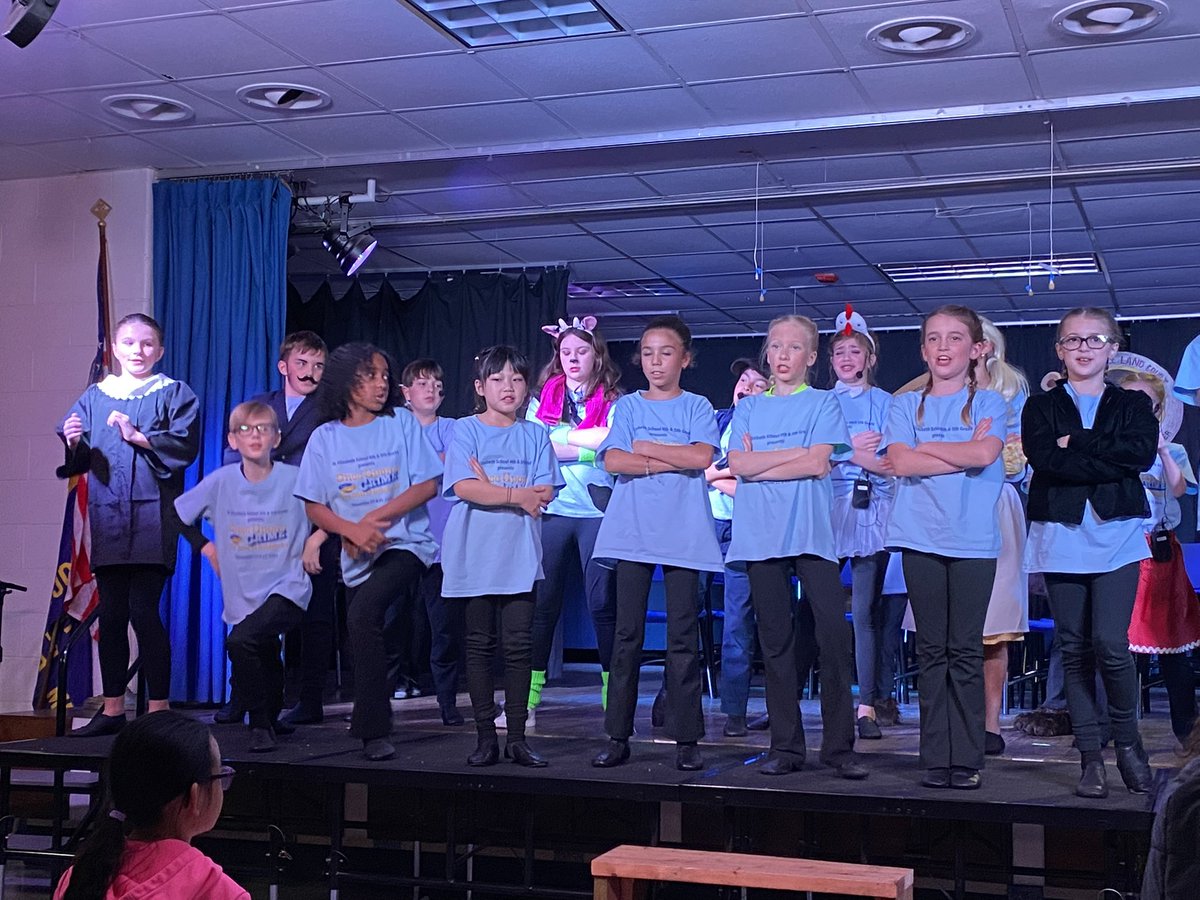 StEsRockville's tweet image. Bravo to our 4th &amp;amp; 5th graders on their fantastic performance of Once Upon a Crime – The Trial of Goldilocks! Your brought the story to life.

Thank you Ms. Gigi, Mrs. Zaudtke, &amp;amp; Mrs. Wilkins for making the play such a success.
#StElizabethSchool
#ADWcommUNITY