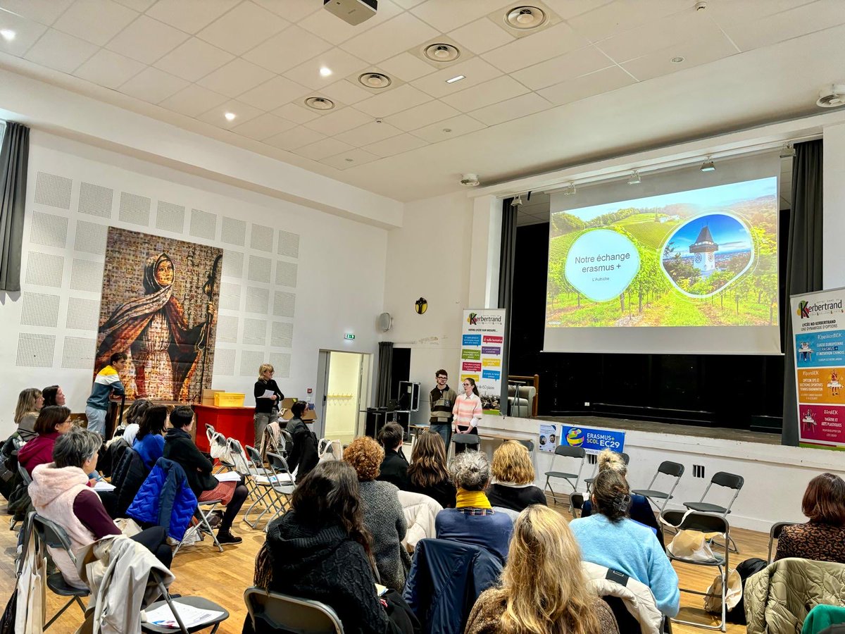 Très fiers de nos élèves qui ont présenté leur mobilité en Autriche lors du séminaire Erasmus + qui se déroulait ce jour à ND de Kerbertrand! Un partage de grande qualité ! #ndk #erasmus+