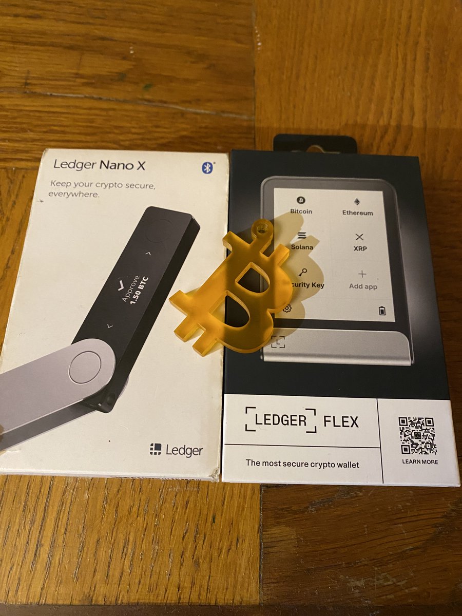 bitcoin_clara's tweet photo. Bitcoin is pumping so much. To increase my security, I've split my Bitcoin onto a second @ledger hardware wallets. I'm also buying a #Yokis #Xellox to store my seed phrases on virtually indestructible plates. 

Credits: @ledger, @xelloxwallet, @21Bitfluencers https://t.co/Ty7k6WQhkM