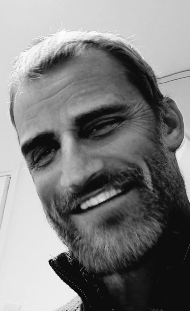 Mark O'Connell tweet media