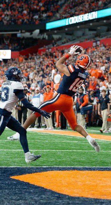 Extremely blessed to receive my 2nd D1 offer from Syracuse University!! <a href="/VANextLevel/">Coach Eric Harris</a> <a href="/Omeezi_/">Omar Hales</a> <a href="/MrBanks434/">Coach Banks🆘️</a> <a href="/CuseFootball/">Syracuse Football</a> <a href="/VikingsTj/">TJ Vikings Football Recruiting</a>