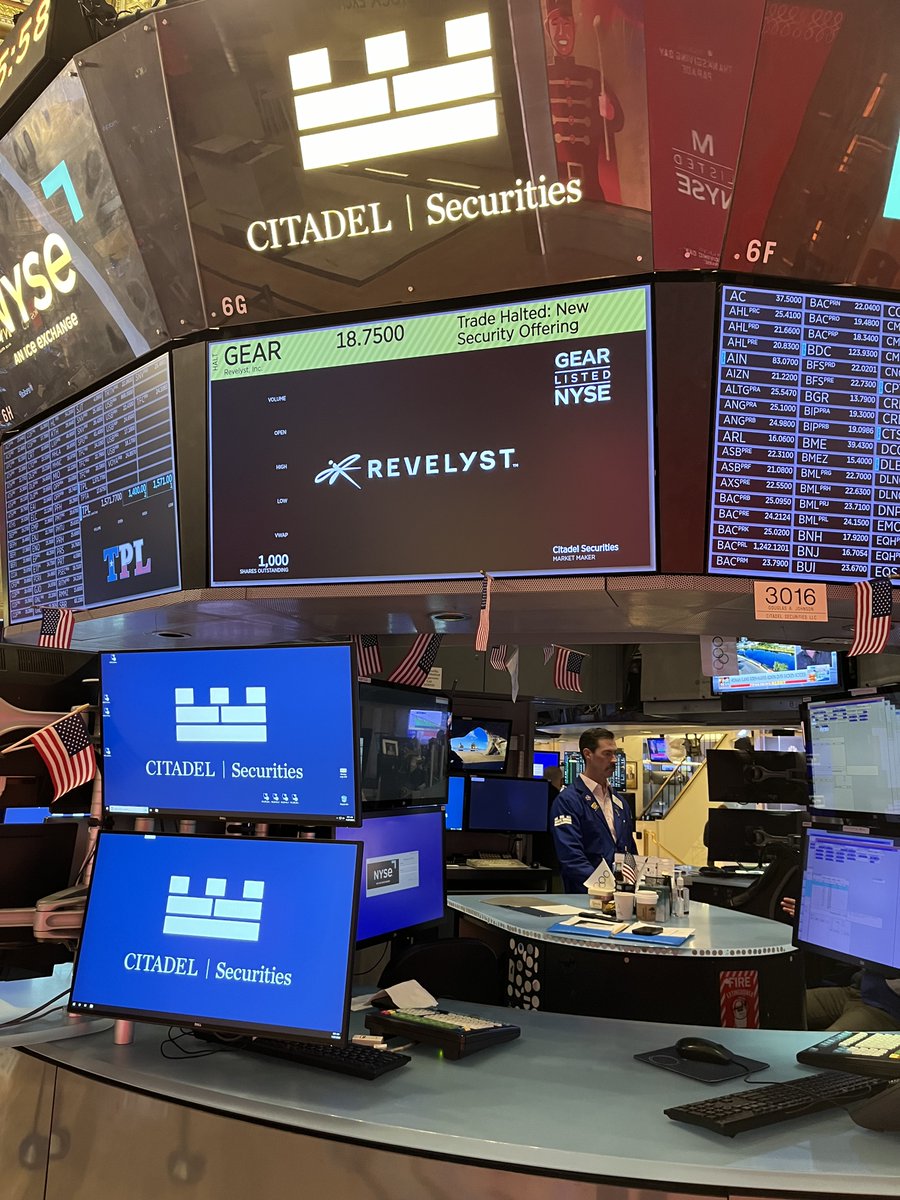 Exciting news! Today, Revelyst began trading on the New York Stock Exchange under the ticker symbol “GEAR”! This significant milestone represents another important step toward unlocking Revelyst's potential as a brand. #WeAreRevelyst #NYSE