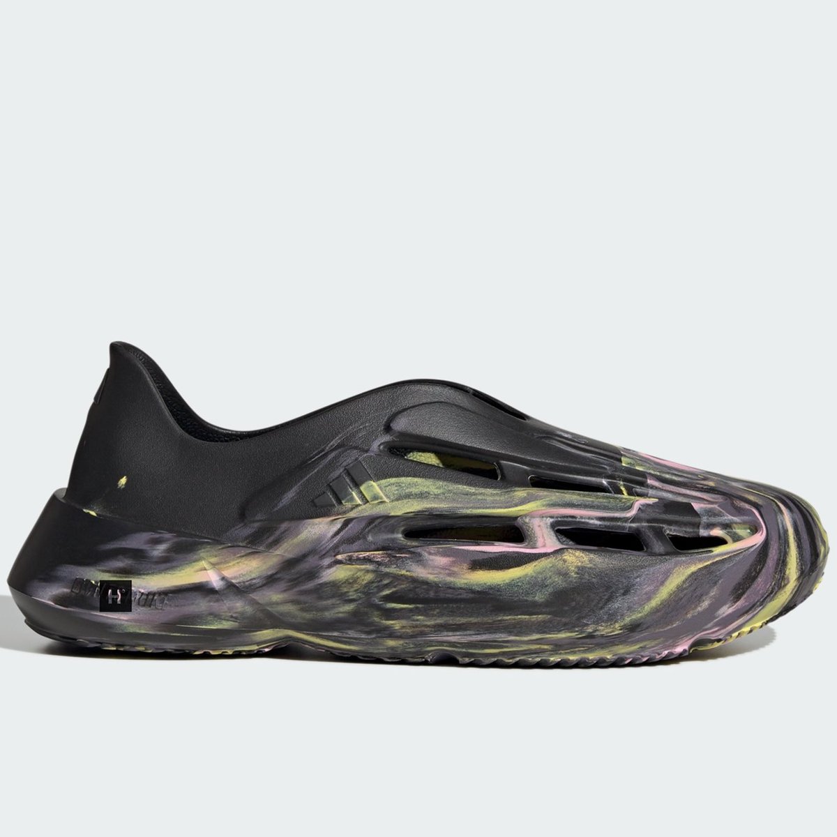 apollovwrld's tweet photo. Every Time Major Brands Ripped Off Kanye/Yeezy

🧵A Thread: https://t.co/RPok2KuM46