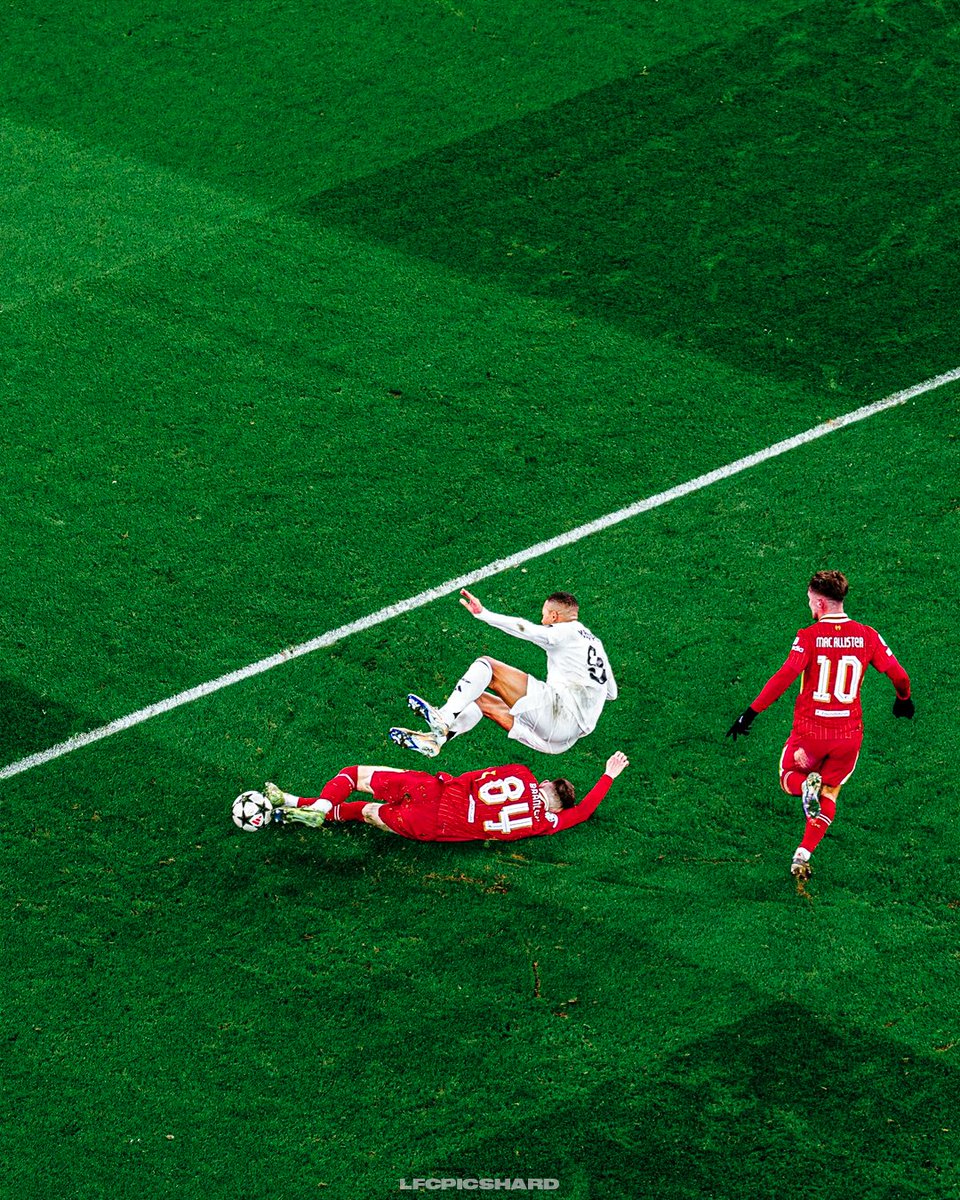 Liverpool Pictures That Go Hard (@lfcpicshard) on Twitter photo 