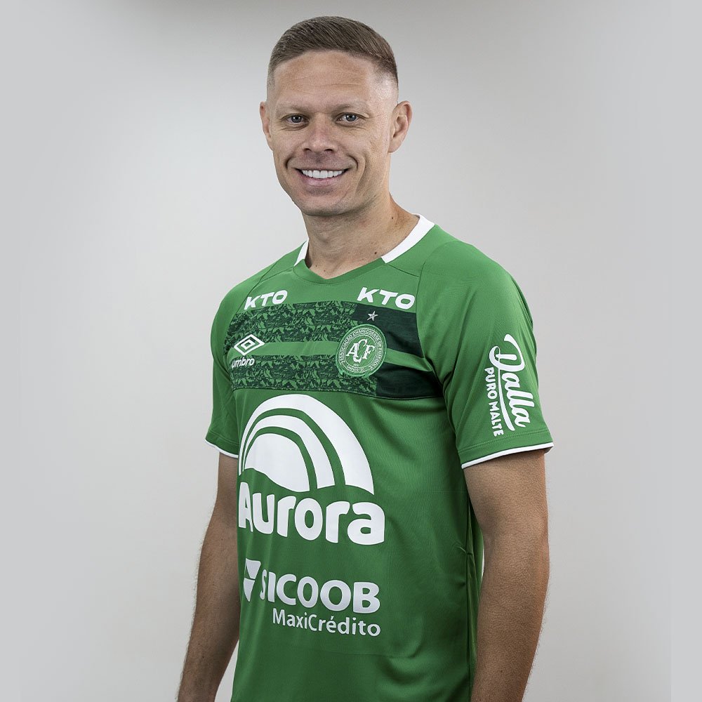 mathauspauxis's tweet photo. Jogadores que deixam a Chapecoense:

GOL: Gabriel Gasparotto e Matheus Cavichioli
LAT: Kelvyn e Marcelinho
MEI: Auremir, Lucas Buchecha e Tarik
ATA: Marlone, Jenison e Neilton https://t.co/ceDQenKDNQ