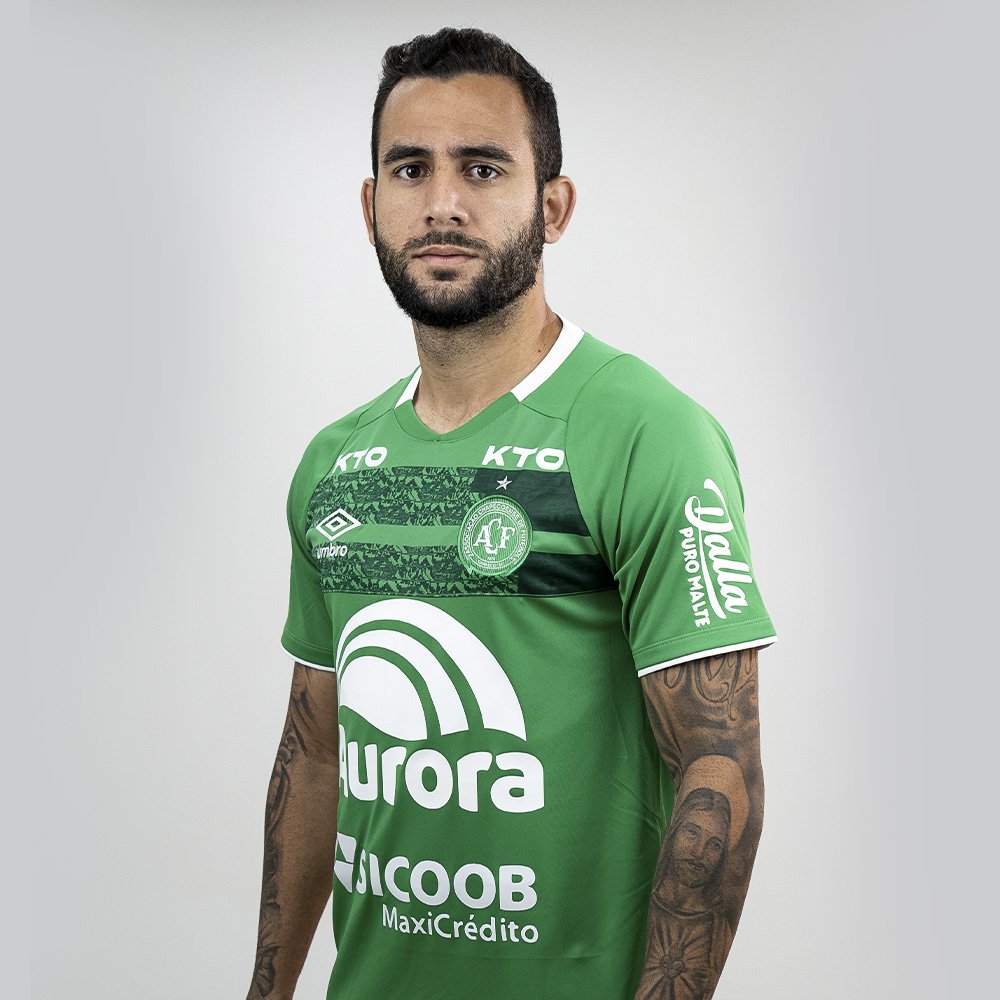 mathauspauxis's tweet photo. Jogadores que deixam a Chapecoense:

GOL: Gabriel Gasparotto e Matheus Cavichioli
LAT: Kelvyn e Marcelinho
MEI: Auremir, Lucas Buchecha e Tarik
ATA: Marlone, Jenison e Neilton https://t.co/ceDQenKDNQ