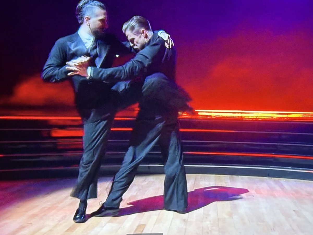 StJaneen's tweet photo. The #MarkBallas #DerekHough #tango on the @officialdwts #dwts #DancingWiththeStars #DWTSFinale #DWTS33 was a Dance of the Ages! Truly Iconic! You need to see this! Arguably the Best dance in #DWTS history! @derekhough @MarkBallas https://t.co/Hm7cpCuqlt
