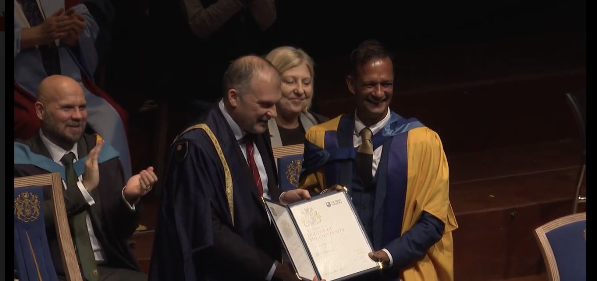S_Chelvan's tweet photo. #OUFamily 🙏🏾🏳️🌈🎉 #BeAChangeMaker
“Do not ask what Our World can do for you, but What You can do for Our World”
-final sentence of my acceptance speech for my #HonoraryDoctorate at @OpenUniversity (22 Nov).
Link to watch Head of Law Prof Hugh McFaul introduce the award (#DUniv ),with my reply (clip gratefully received from OU today):
https://t.co/3Q3yyWTi4x
#ActivistLawyer
Mentions: @AmyWoolfson who nominated me for the award in 2001 (@OpenUniversity grad, @KennedyScholars and #Barrister friend ), notified of award December 2023 when @chelvanstanmore was alive (dedicated speech and award to my soulmate ❤️)
Key mentions in both speeches:
#Refugees
#Passion #Intelligence #Compassion
@UoSLawSchool @33BedfordRow @TheInnerTemple @AlbanyTrust @FionaBawdon @LighthousePoole @rock4_ronnie @AfricanRainbow1 @stonewalluk @JacquiMckenzie6 @LeighDay_Law @StephanieMotz @ukhomeoffice @AttitudeMag @LALYawards @unisouthampton @NorthwesternU @Harvard_Law @KCL_Law