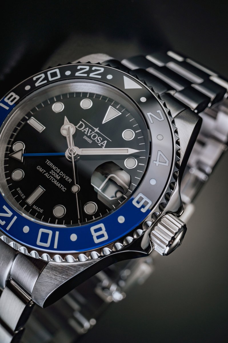 Davosa_USA's tweet photo. Each tick of your Swiss watch marks a moment worth remembering. 
Invest in experiences this holiday season! 
#TimeWellSpent #SwissCraftsmanship  #watchporn #menswatches #watchgoals #watchessentials https://t.co/FxOuX27PM6