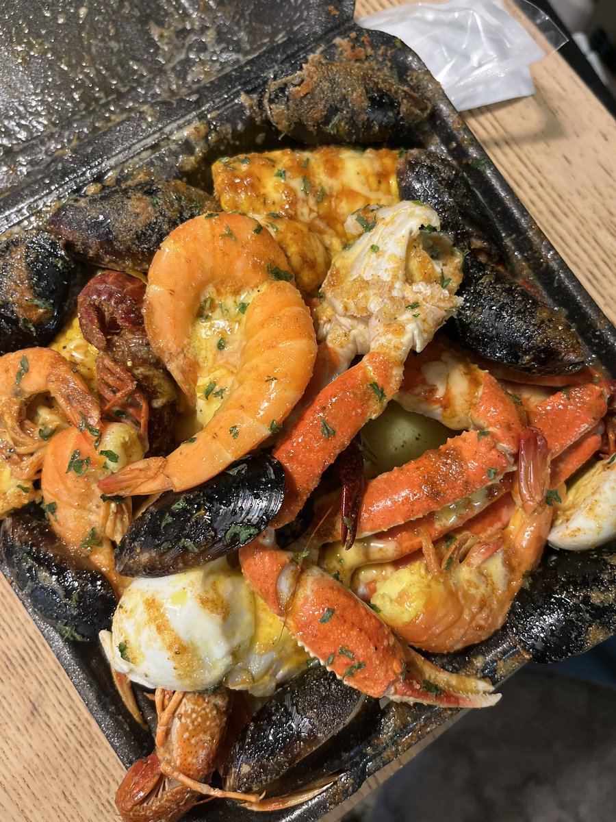 Caitlin McGlade (@caitmcglade) on Twitter photo When your boyfriend picks you up from the airport and asks if you want “drive thru crab” 🤤 ok Jacksonville you’re pretty great <a href="/apantazi/">Andrew Pantazi</a> When your boyfriend picks you up from the airport and asks if you want “drive thru crab” 🤤 ok Jacksonville you’re pretty great <a href="/apantazi/">Andrew Pantazi</a>