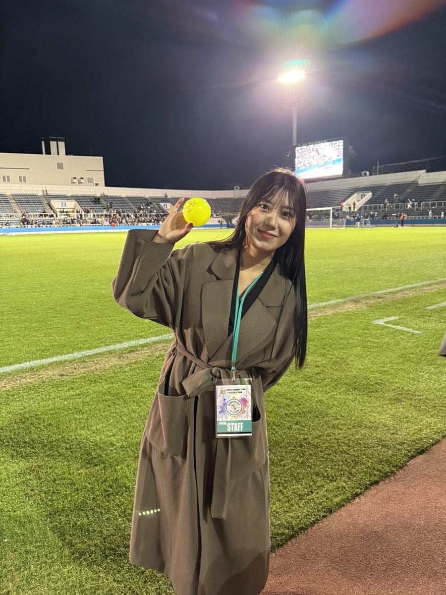 新井萌花 tweet media