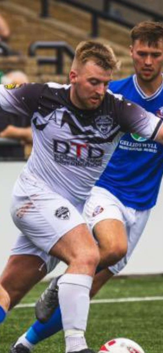 Mountain come out 2-1 winners from 2 goals in quick succession from Ryan Kershaw and puts the Mountain in to the next round of the cup. 🗻