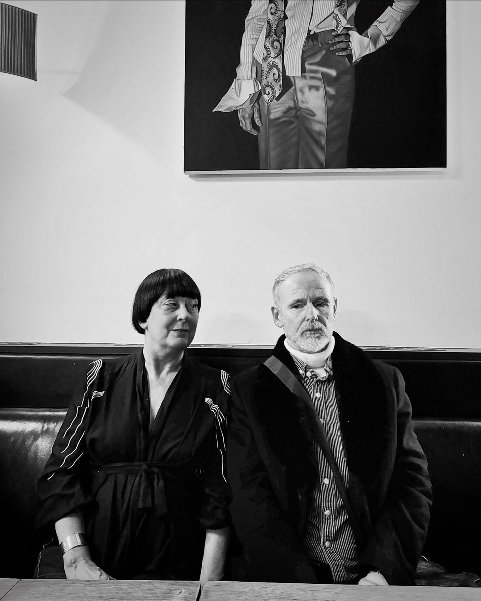 _domagius_'s tweet photo. •
Diary #3216: Lisa &amp; Matthew
http: //www.domagius.co.uk.diary https://t.co/snoQN3fEb3