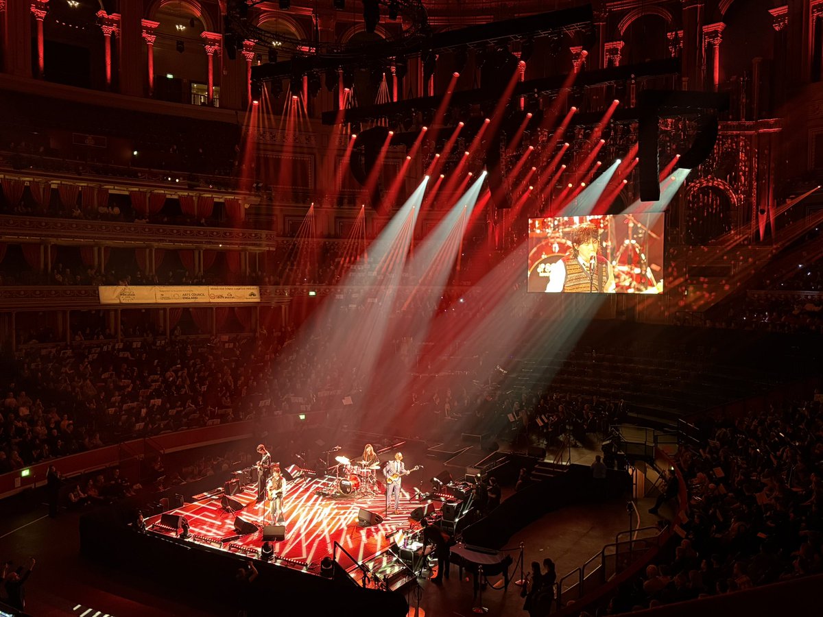 StephenMorganMP's tweet photo. Super proud of Portsmouth children and all young people who took part in the @musicforyouth Prom at the @RoyalAlbertHall tonight. An incredible event which inspires a generation of creativity #MFYProms2024 #ThankYourMusicTeacher https://t.co/fnCxMrgOnq