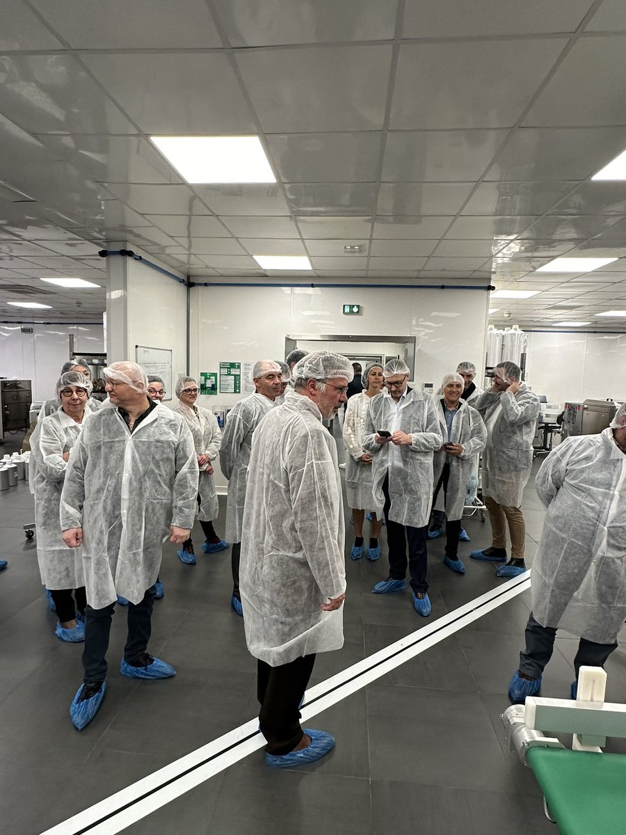 AlainSauvage1's tweet photo. Réunion de la fédération du Grand Est à Rohrbach les Bitche mise en place des projets du Grand Est présentés lors du congrès étaient présents Christophe, Hervé,François,Antoine,Thierry,Philippe 
Visite d’Alpha liquide pour clôturer la journée de travail https://t.co/1q75x7UvpV