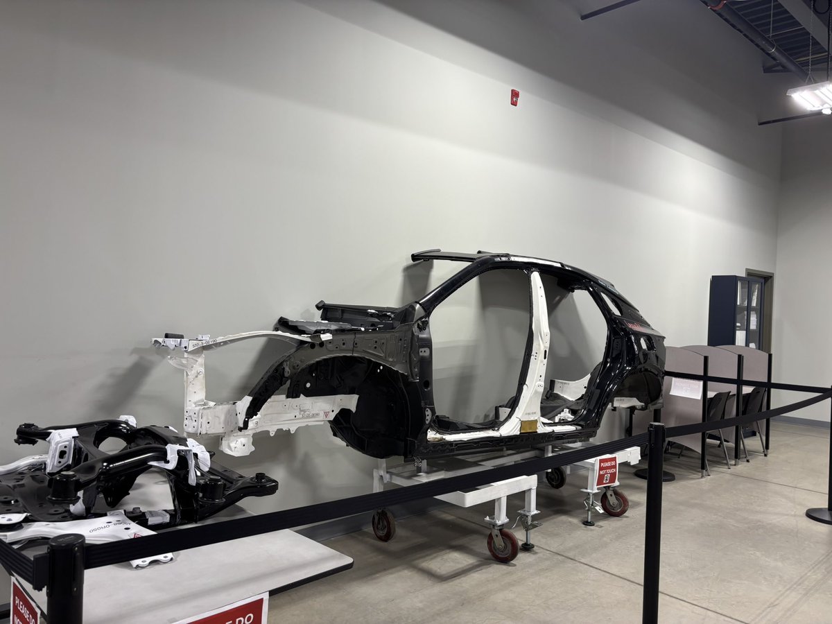AmyForTheHNFolk's tweet photo. Today the Ec Dev team and I visited our friends at Toyotetsu Simcoe (Norfolk’s largest employer) to see their final expansion. Have you ever wondered what they make? Check out the second photo- everything in white comes from
Norfolk County! #NorfolkCounty #TTCA https://t.co/eNDyJLYwvM
