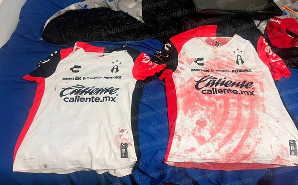 pieldezorrogdl's tweet image. Entonces NOE MORA de la calle 7 Colinas y Circunvalación ¿Es o no es quien acuchilló a Gerardo Soria?

@PoliciaGDL 
@FiscaliaJal 
@FMF 
@LigaBBVAMX 
@MikelArriolaP 
@Chivas
@FIFAcom
@fantasmasuarez 
@ArizpeMiguelZ 
@jmanuelfigueroa 
@josemagarrido 
@Betto_Avalos 
@estoenlinea