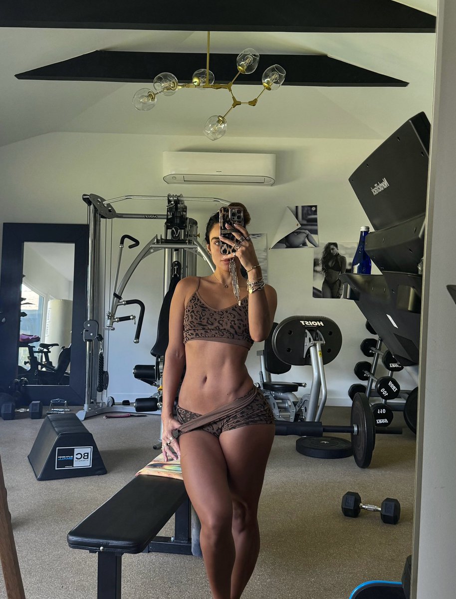 SommerRay's tweet photo. https://t.co/OVejFQTf6k