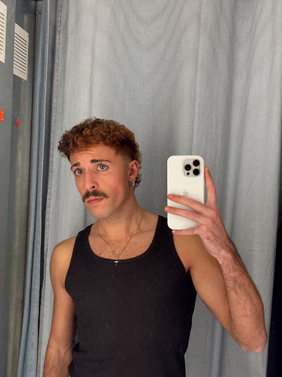 soy pelirojo ahora🍀