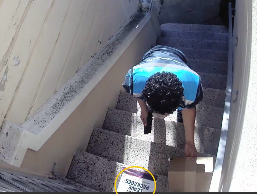 seaneeeseansean's tweet photo. @AmazonHelp @amazon Why is it  your delivery drivers leave packages when there is a sign not to. He looks right at it!

Likely to be stolen. Then an hour on the phone, after 20 min to find a number, to get a refund. https://t.co/66S1RLJ9mi