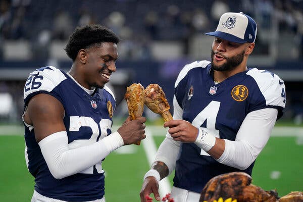 DAK_4_MVP's tweet photo. Take me back 😭 https://t.co/jG8RdP9Zlh