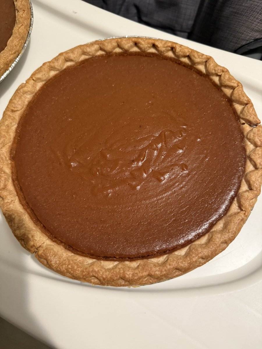 boosbnb's tweet photo. Pie &amp; Pudding ☺️💕 https://t.co/i2Od6ZtFNU