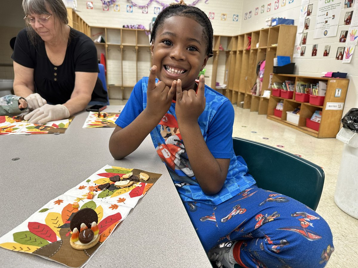 Teacher.P tweet media