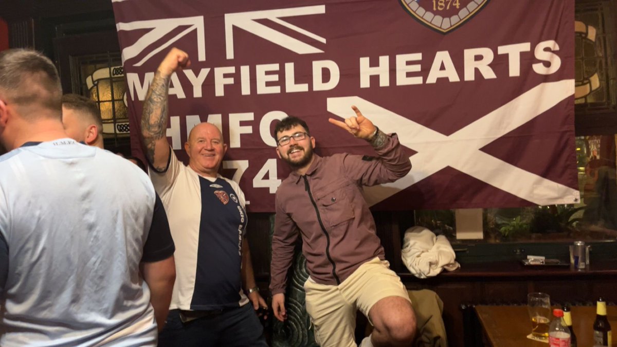 thomasSkidd17's tweet photo. Nothing better flying the flag with my best mate  

Hearts forever❤️🇱🇻🇬🇧 https://t.co/woRJZNfNc8
