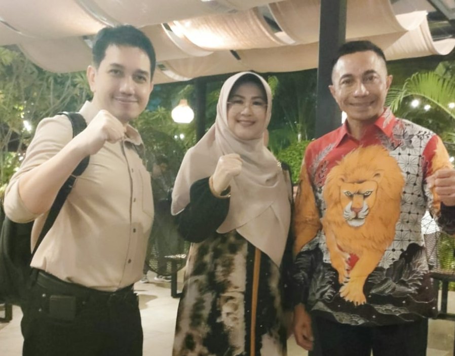 JAKARTA!

Tidak ada Pilihan selain

DUKUNG PRAMONO - RANO KARNO

Sahabat-sahabatku Pendukung  Bang Jendral Dharma Pongrekun <a href="/pongrekundharma/">Dharma Pongrekun (IG: pongrekundharma88)</a> 

Ayo kita konsolidasikan kekuatan untuk REBUT JAKARTA!

Satukan kekuatan Orang Cerdas Orang Hebat 10% Pendukung Dharma untuk bersatu