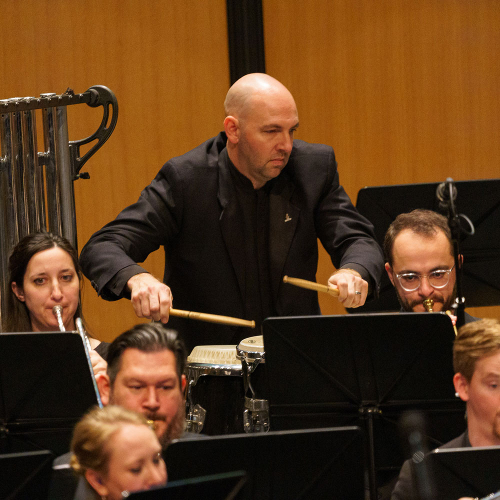 LSWO's tweet image. Our musicians are thankful every day for the opportunity to create and perform music. During this holiday season, you can “Give a Gift, Change a Life” and help us inspire audiences across DFW.

To give, please visit lswo.com/support-lswo/c….

#MusicChangingLives #supportthearts