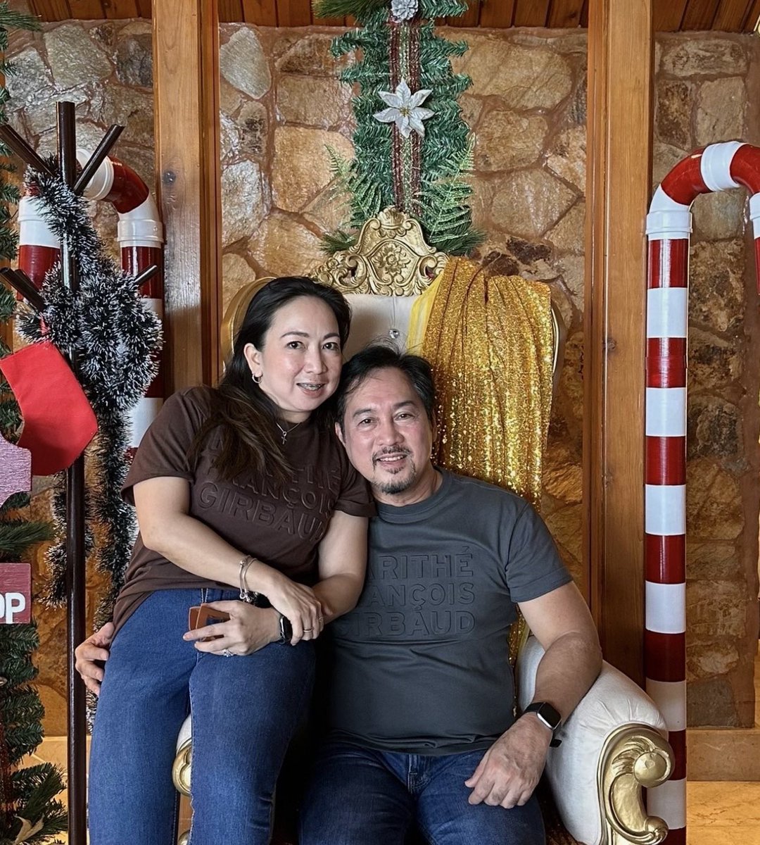 Life is simply the best when you are with the people you love the most! #Couplelife