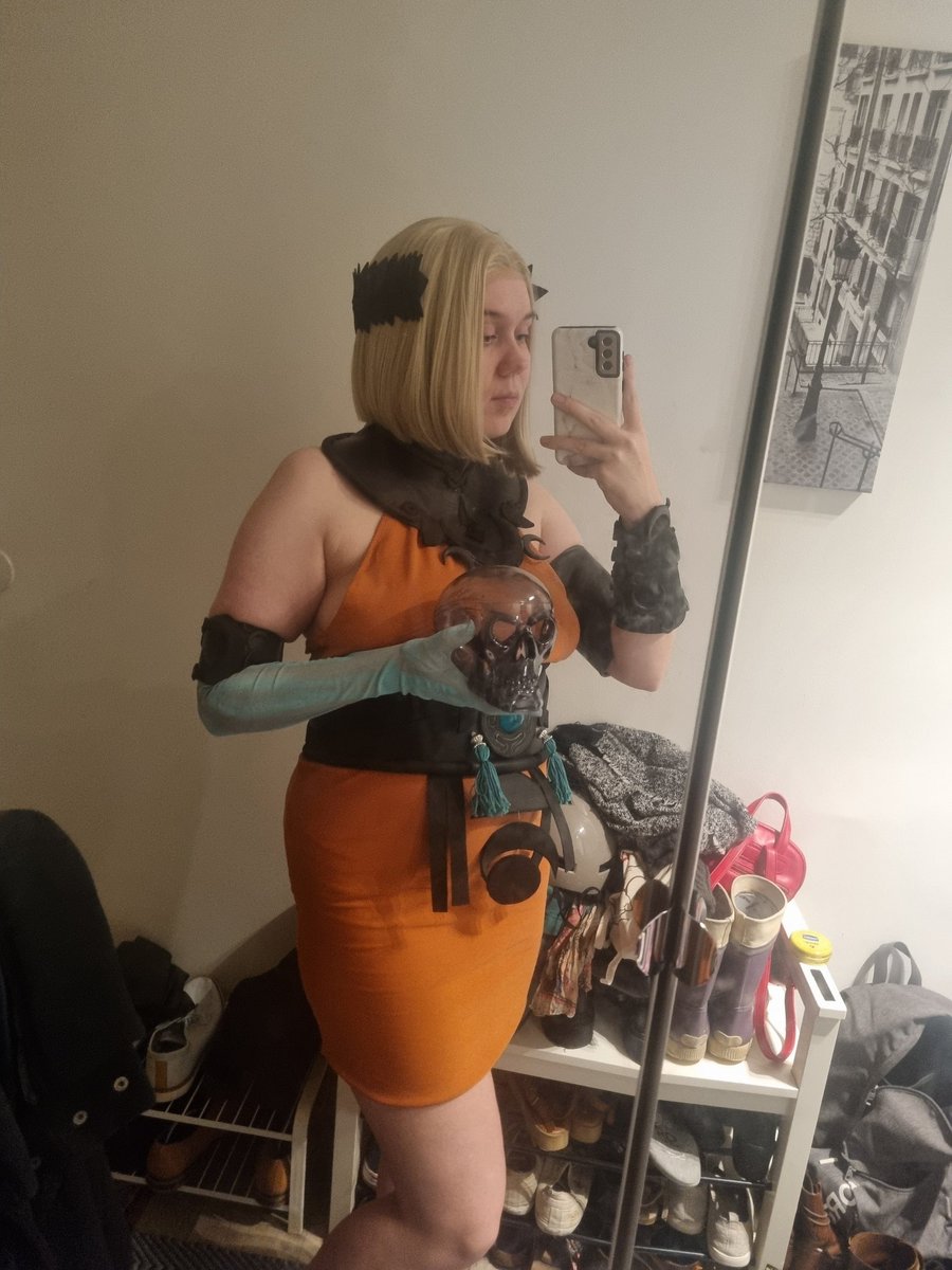 moodrose 🖤🌹 tweet media