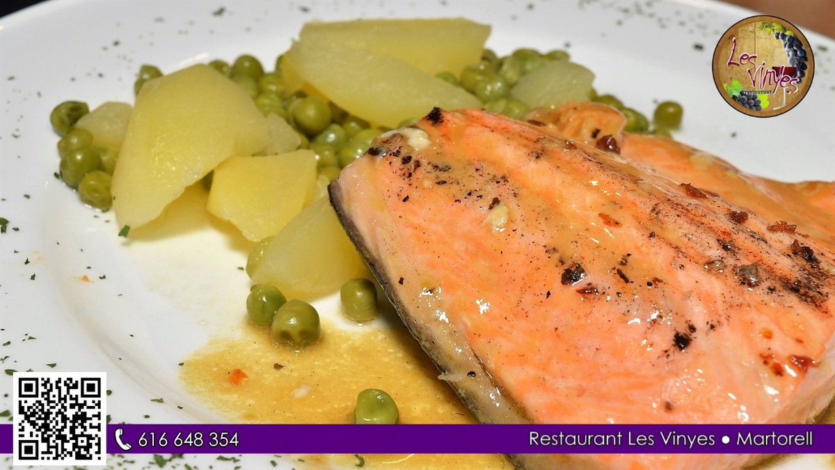 Ven y disfruta nuestr@ Suprema de salmón grillé a la miel y mostaza. 

👉 Reservas &amp; Comida para Llevar 📋 cartaqr.lesvinyesrestaurant.com 📲 616 648 354 ● ☎ 93 775 58 45

#LesVinyes #Restaurant #Martorell #Comer #Cenar #Gastronomia