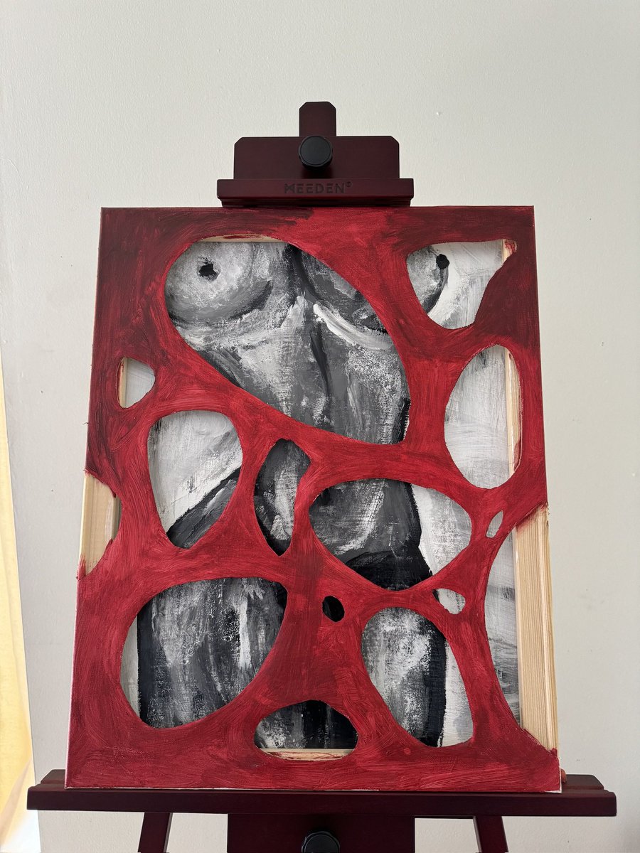 MissBoudabes's tweet photo. Hey I am an artist.
Instagram: @yasmeenboudabes / @boudamakesart https://t.co/WJDvynujVW