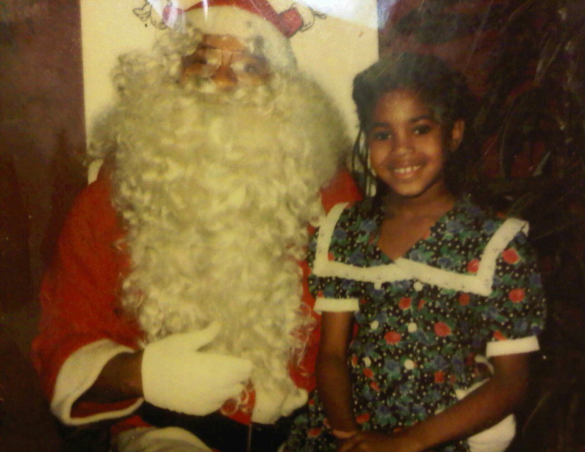 MSmithProject's tweet image. #dizkee🎅🏻 w #SantA 😃 #bAkk wen mommi #werkd @ #metro corporate 📌