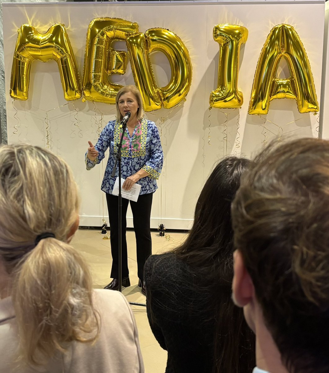 Thank you <a href="/VeraJourova/">Věra Jourová</a> and your team <a href="/MaFrenay/">Marie Frenay</a> <a href="/RenateNikolay/">Renate Nikolay</a> for your courage and continued push and support for a vibrant, safe and diverse media landscape in Europe. All the best.