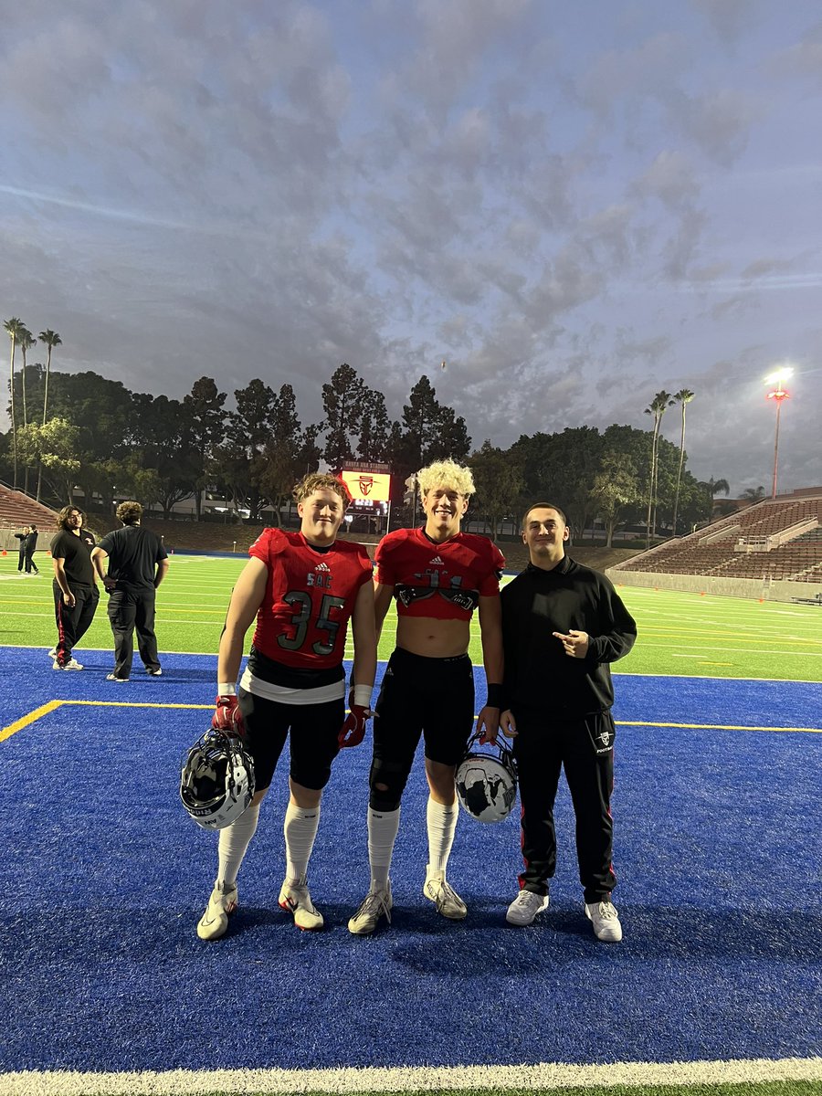 Santa Ana College Football (@sacdonsfb) on Twitter photo These former Sonora Raiders help lead SAC to becoming this year's 2024 Western States Bowl Champions!
We Put the Community in College! SAC Up!
❤️🖤🏆
<a href="/SonoraRaidersFB/">Sonora Raiders Football</a> These former Sonora Raiders help lead SAC to becoming this year's 2024 Western States Bowl Champions!
We Put the Community in College! SAC Up!
❤️🖤🏆
<a href="/SonoraRaidersFB/">Sonora Raiders Football</a>