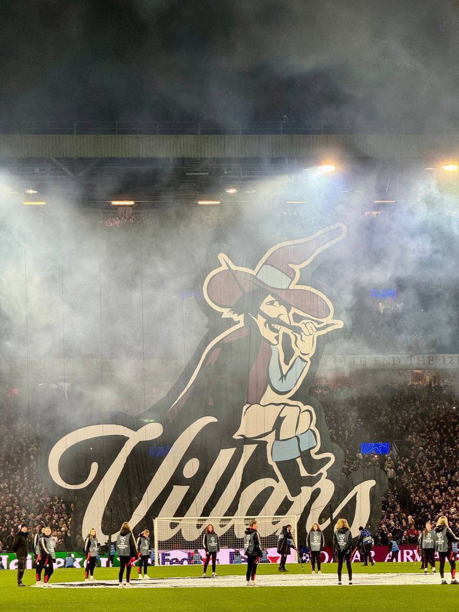 northstandswain's tweet photo. Can we appreciate this tho.  Unbelievable #avfc https://t.co/Nzu7wUybGY
