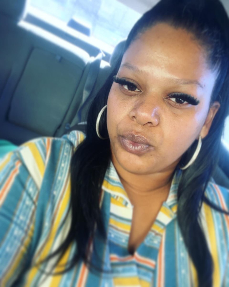 PrettyGreenLuv's tweet image. “Pretty Thang, Real Pretty Thang. .. Do your thang, Baby Do Your Thang🙌💯 🤭🤭😍😍🥰🥰🤗🤗
#wednesdays 💁‍♀️👸👑
#wcw❤️ 
#wce 😘😘😘😘
#naturallybeautiful 
💙💛💙💛💋💋💋💋
#lostphotos