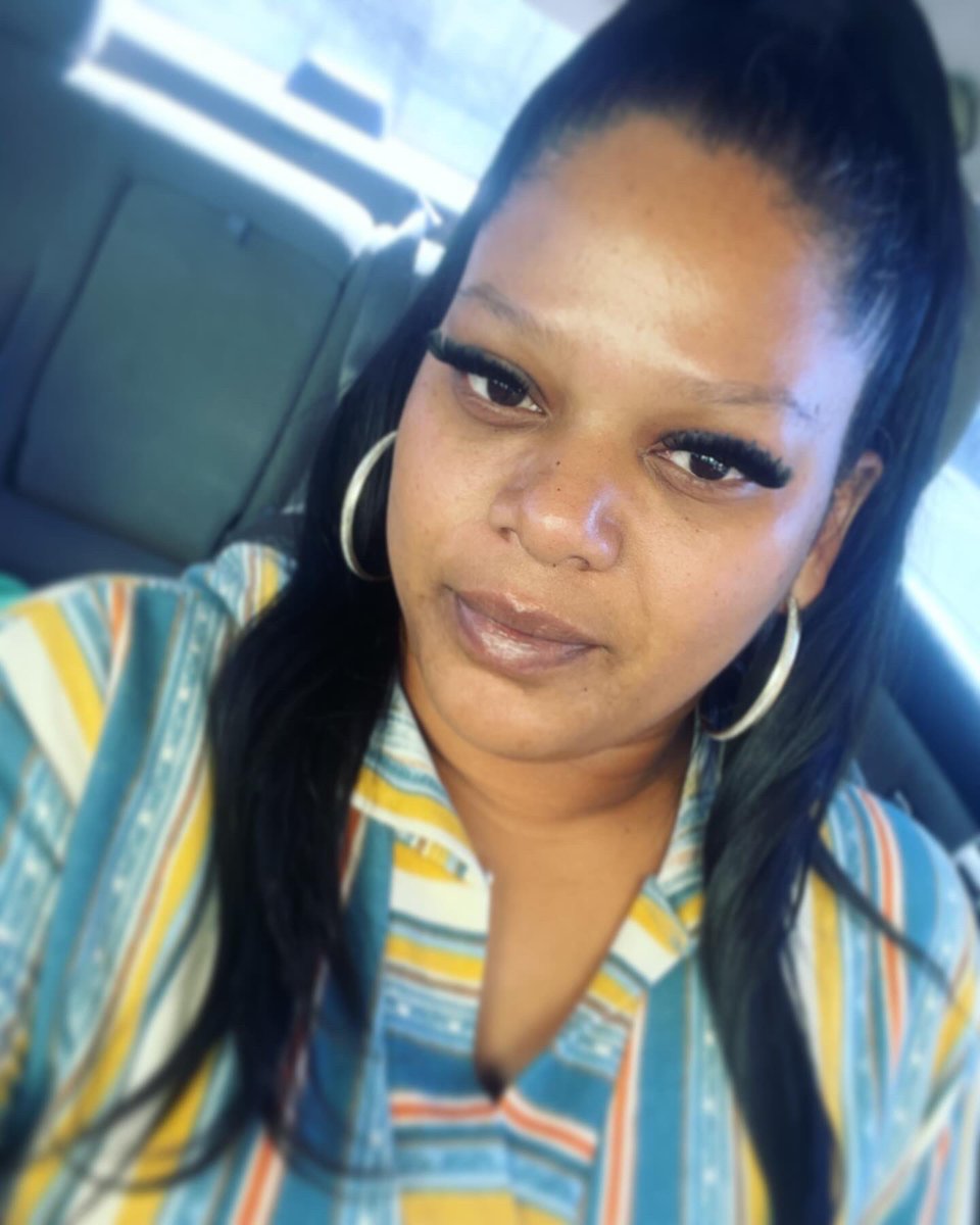PrettyGreenLuv's tweet image. “Pretty Thang, Real Pretty Thang. .. Do your thang, Baby Do Your Thang🙌💯 🤭🤭😍😍🥰🥰🤗🤗
#wednesdays 💁‍♀️👸👑
#wcw❤️ 
#wce 😘😘😘😘
#naturallybeautiful 
💙💛💙💛💋💋💋💋
#lostphotos