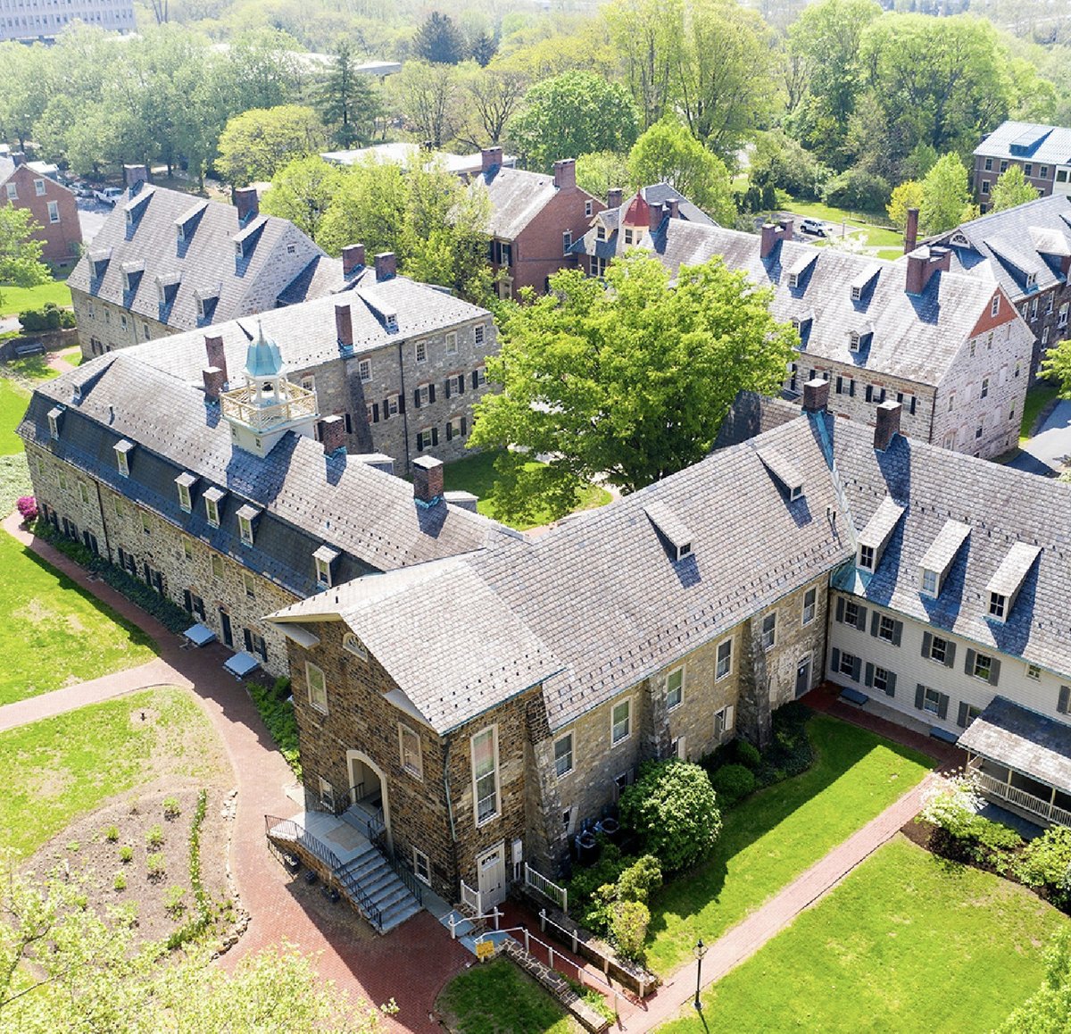 The Pinnacle @ 65 tweet media