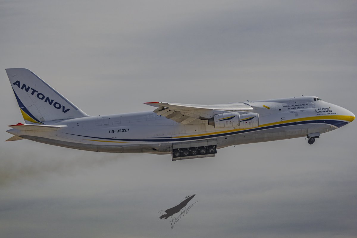 Bren_Horton's tweet photo. 11.24.24 | What a rare sight! Heat haze was awful, but still glad I got to experience this beast!

@AntonovCompany AN-124 Ruslan UR-82027 as “ADB3898” departing RWY 17L at @COSAirport 

#avgeek #aviation #aviationphotography #photography #Colorado #canon #KCOS https://t.co/1vcs9Mjwum