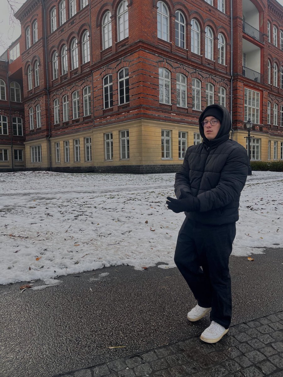 claudiozaoo's tweet photo. 🇸🇪 https://t.co/XZKwAh0PIl