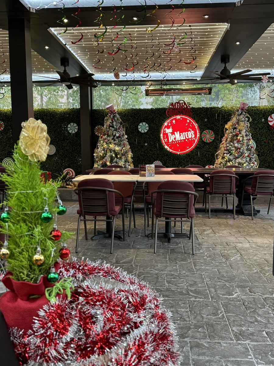 Dom DeMarco's Pizzeria & Wine Bar tweet media