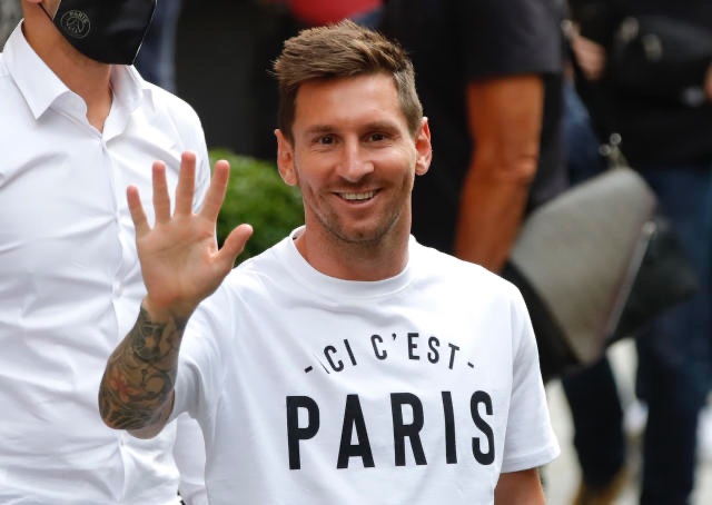 loemetsi's tweet photo. Gm goats 🐐🌝

#messi #solana #memecoin https://t.co/I5X2rsB4qF