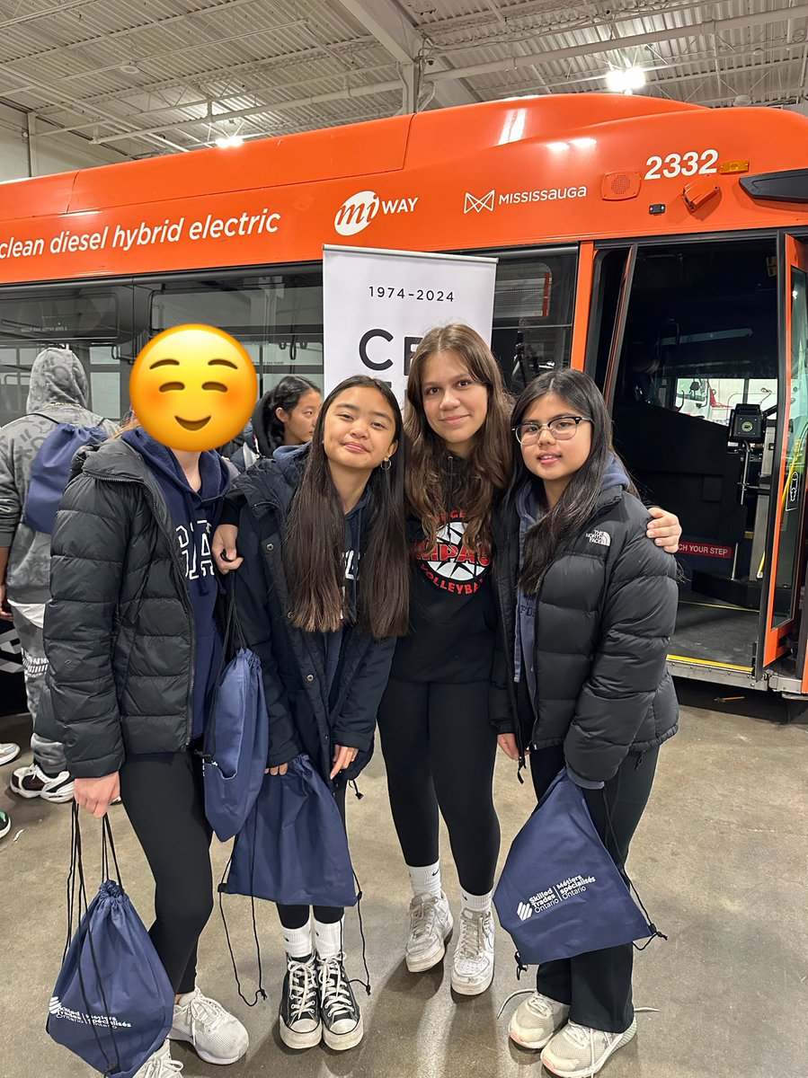 Mme Bozzo tweet media