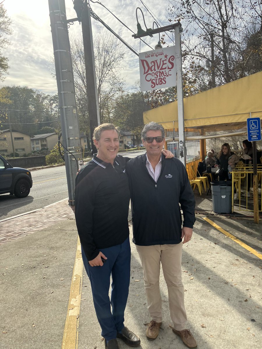 johnsonjohnm's tweet photo. Cheat day with my Folly Beach visitor Richard Parker!   #emoryuniversity https://t.co/W6raT9K8tw