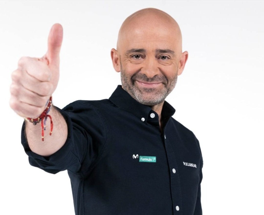 dgojmnez_f1's tweet photo. AHÍ ESTÁ
CHURROS ES ANTONIO LOBATO #MaskSinger6 #F1 #AntonioLobato https://t.co/F7Q7KUk9wV