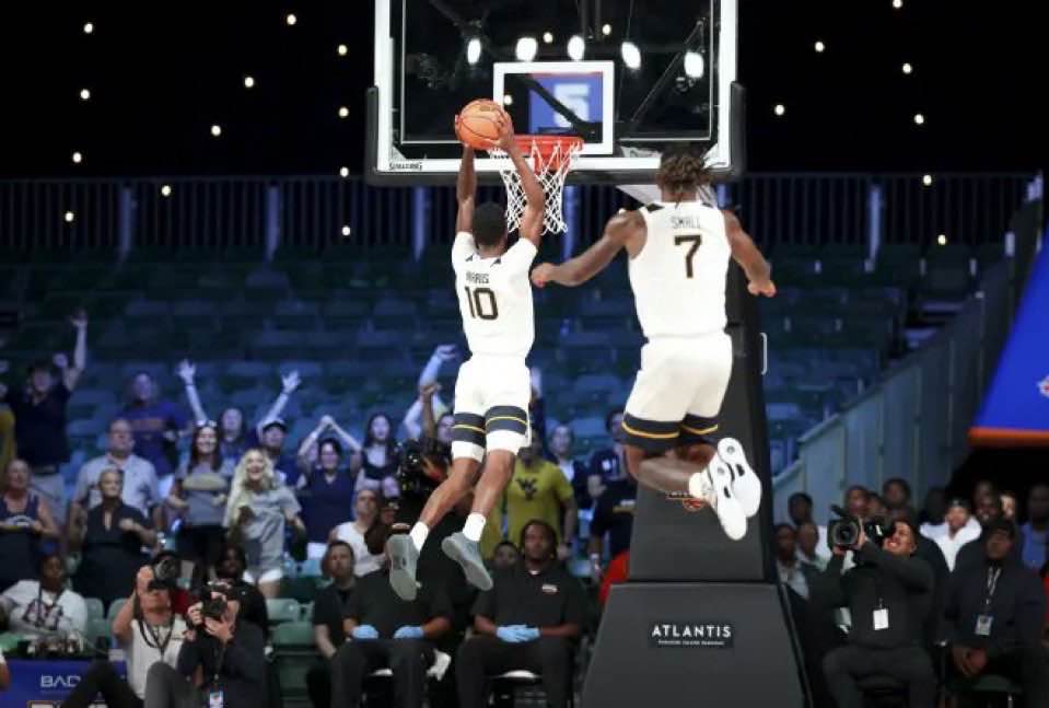 FHver3's tweet photo. .@ArtButSports https://t.co/Az3vqN8Psn