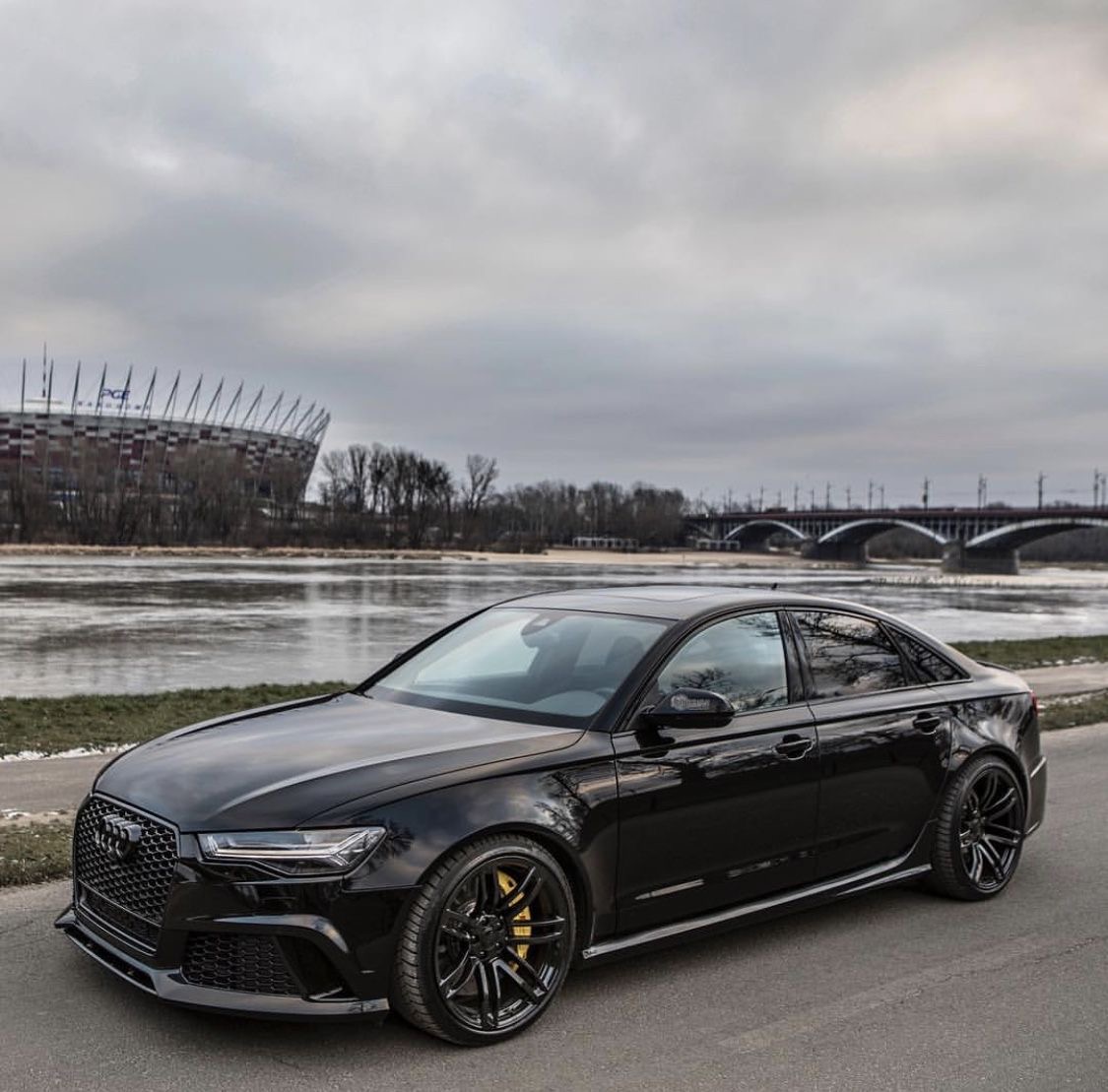 ohredd's tweet photo. "Driving is the best therapy." https://t.co/BpXRbGF9uR